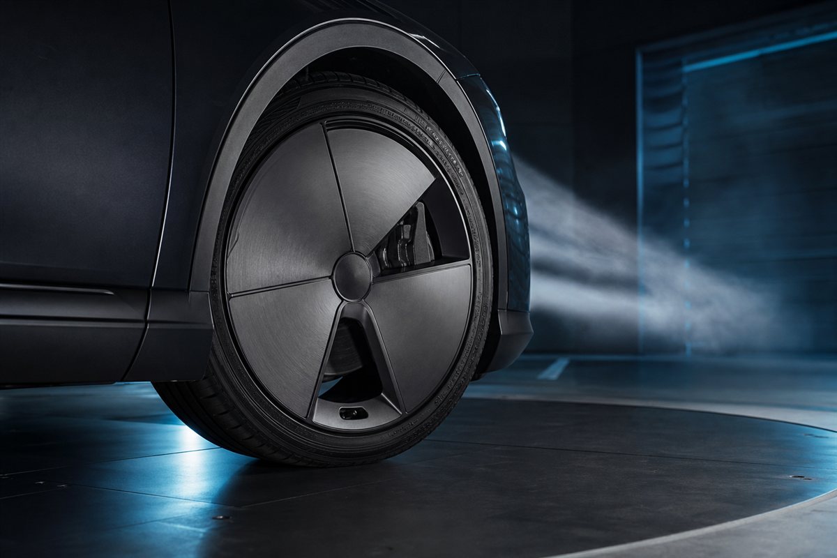 Aerodynamic electric vehicle wheel in a controlled studio